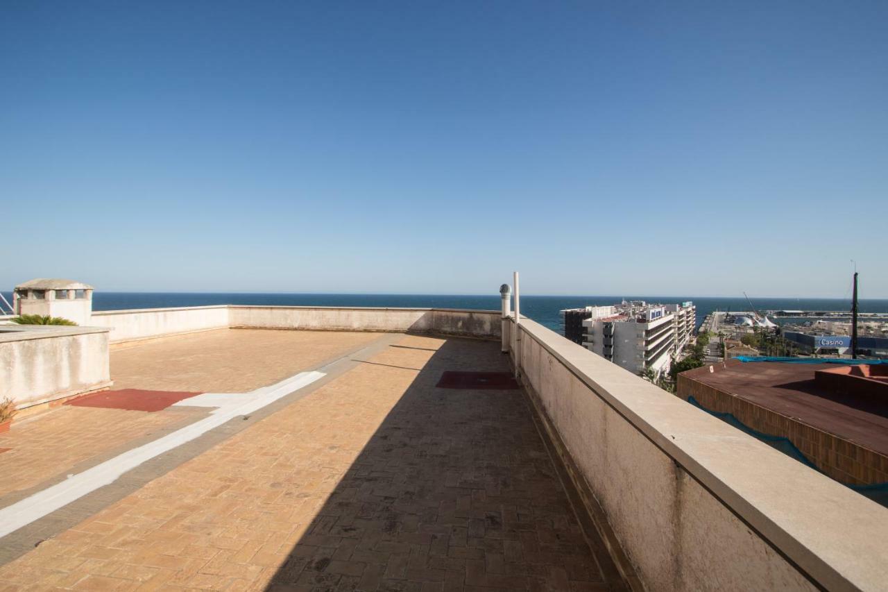 Beach, City Center And Entertainment Alicante Exteriér fotografie